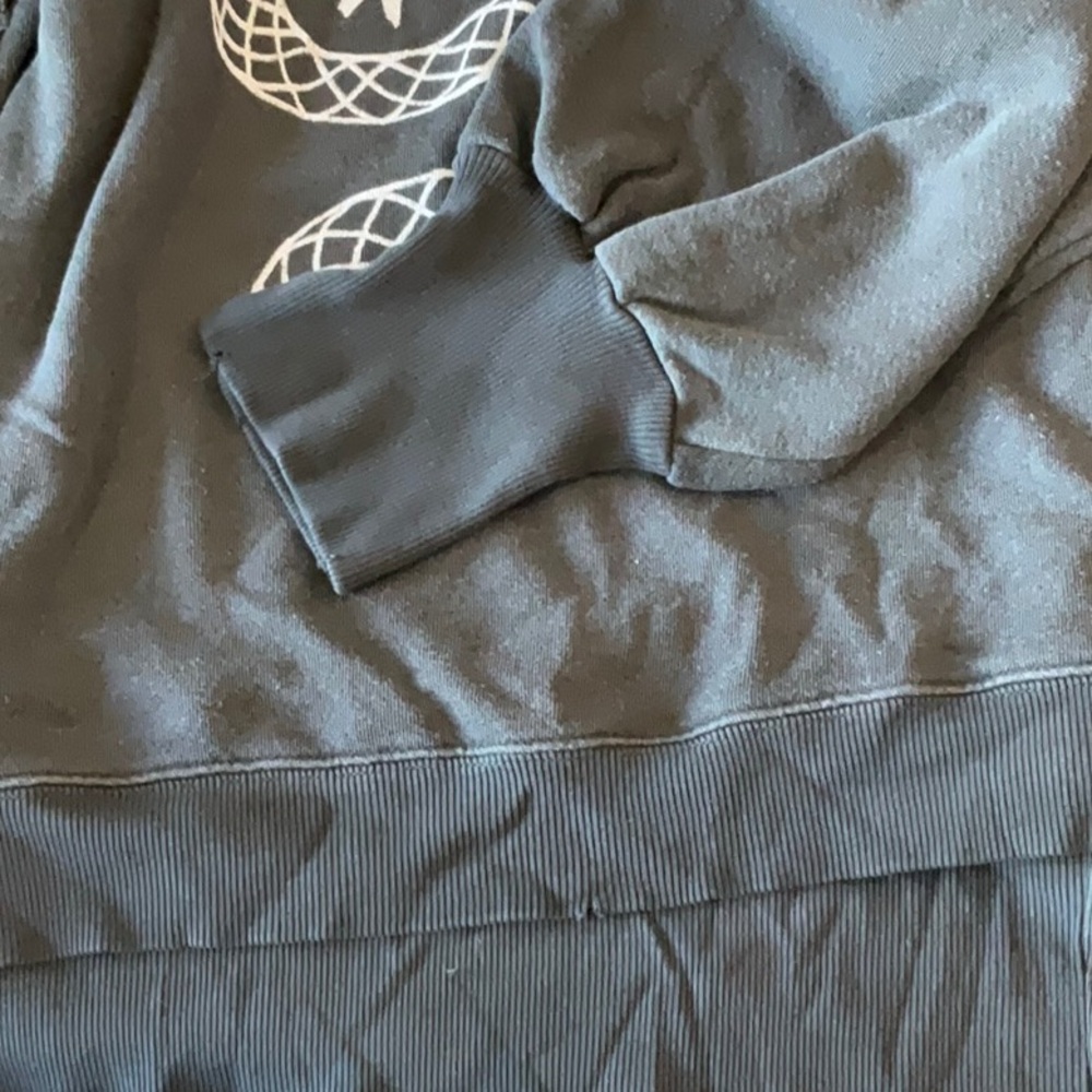 We The Free Camden Oversized Graphic Sweatshirt - Picture 5 of 7